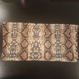 Snakeskin tube tope